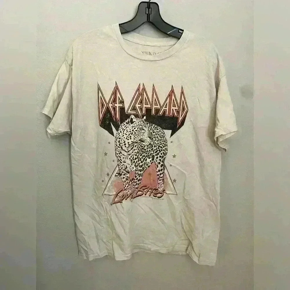 The Vinyl Icons Def Leppard Tshirt